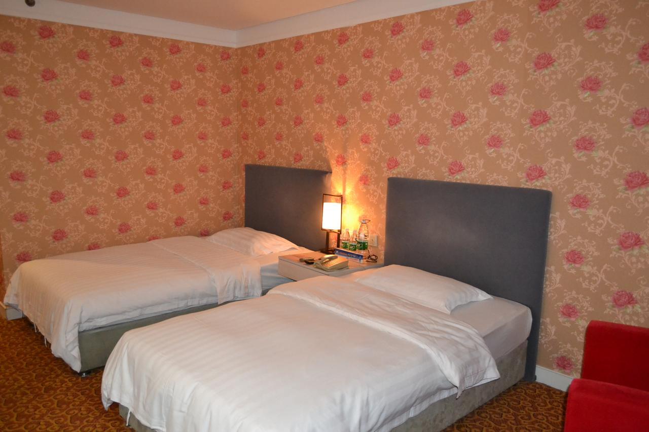 Weihai Sophia Hotel Buitenkant foto