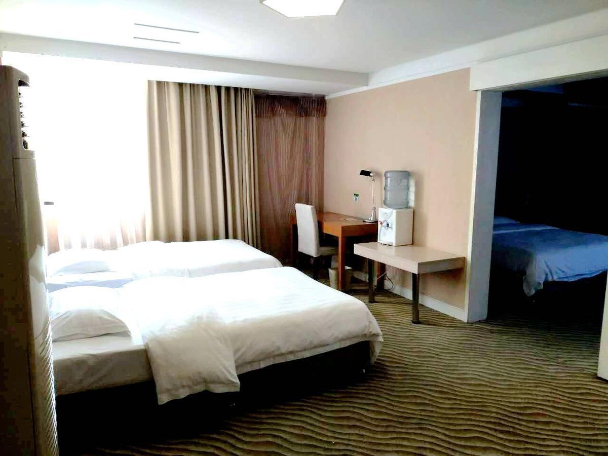 Weihai Sophia Hotel Buitenkant foto