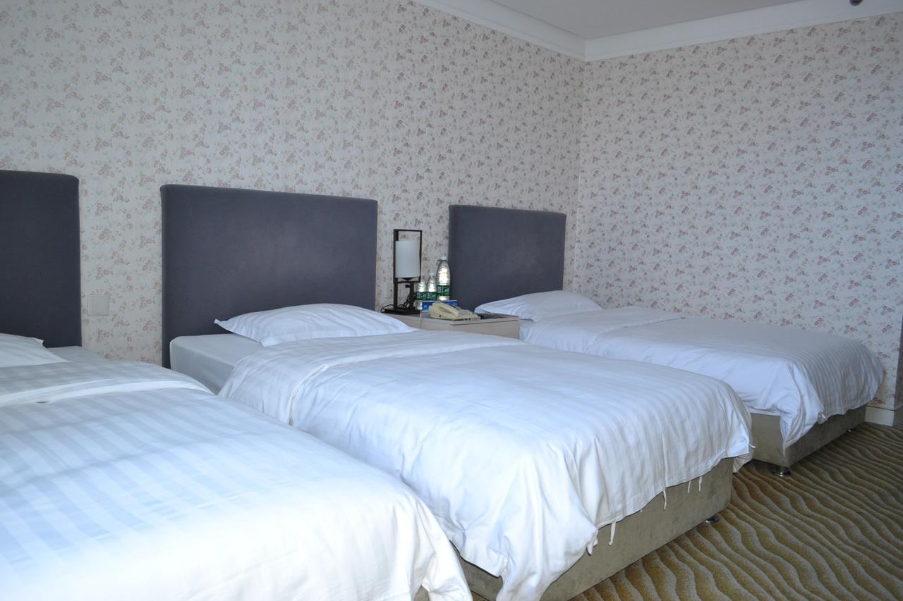Weihai Sophia Hotel Buitenkant foto