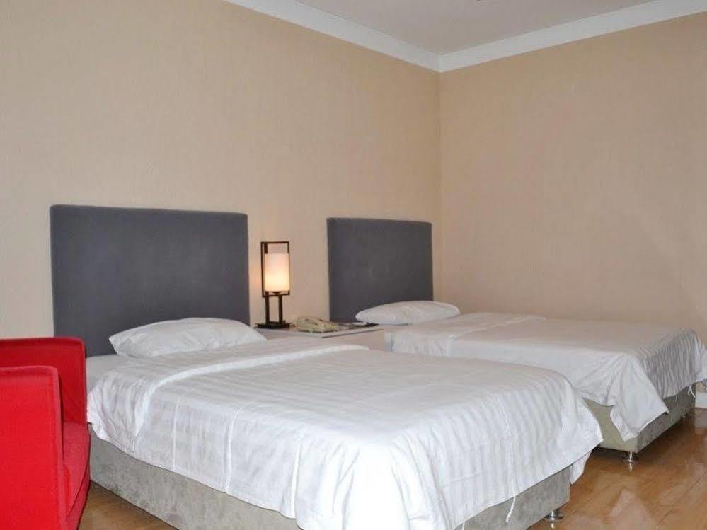 Weihai Sophia Hotel Buitenkant foto